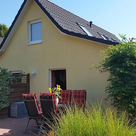 Sonnenblume - Sonne 2 Rechts Apartmán Zingst